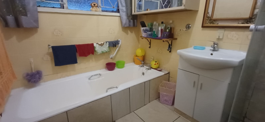 4 Bedroom Property for Sale in Morelig Free State
